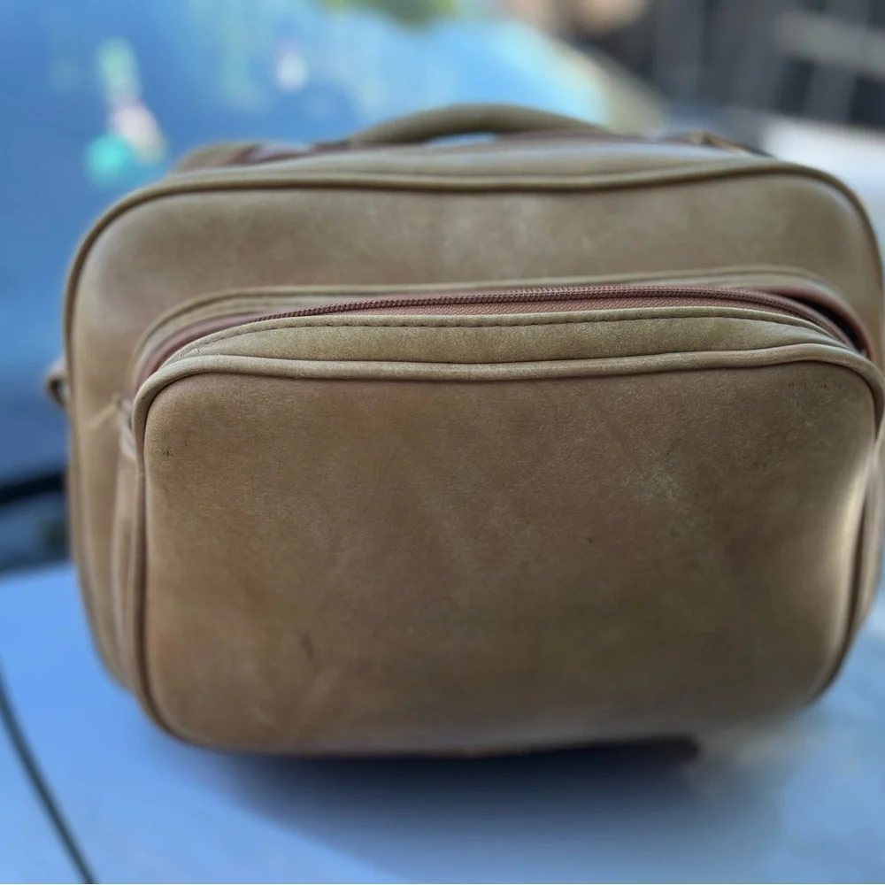 Classic Tan Men's Double-Pocket Shoulder Bag